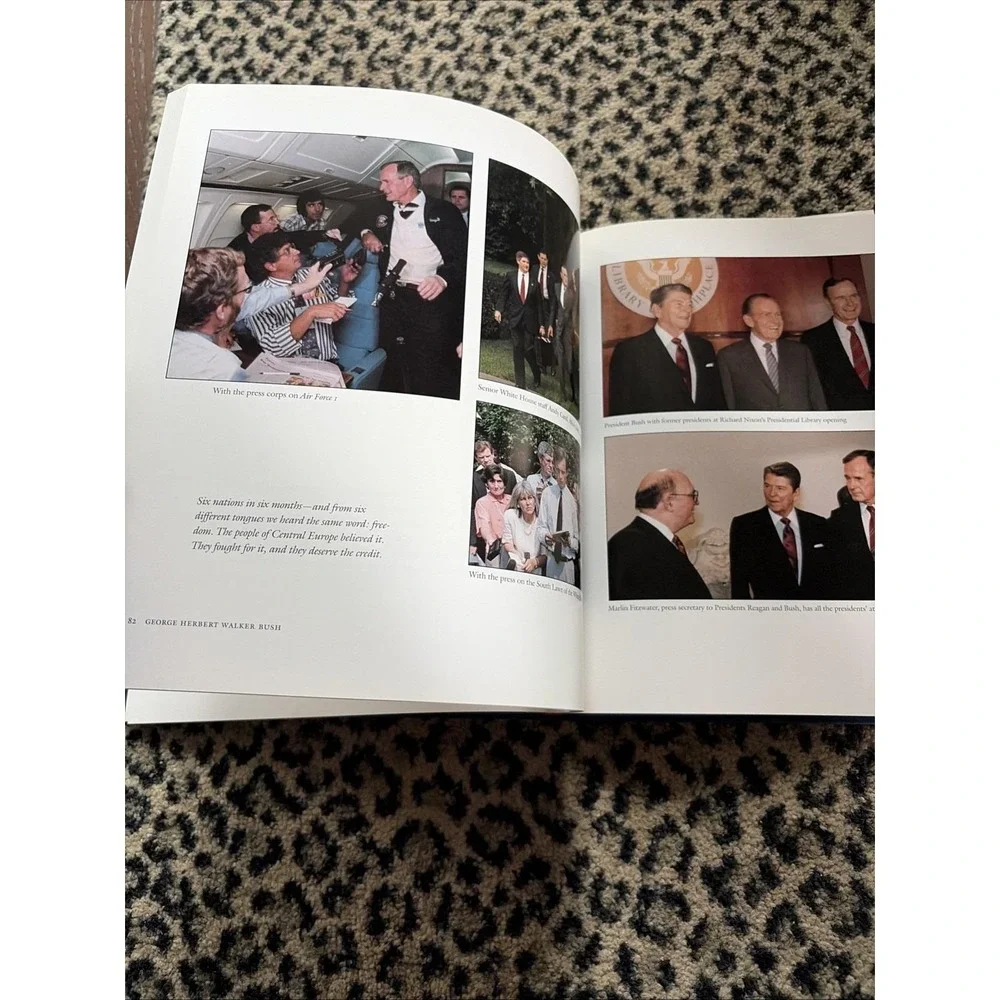 George Herbert Walker Bush: A‎ Photographic Profile HC President Texas A&M Press